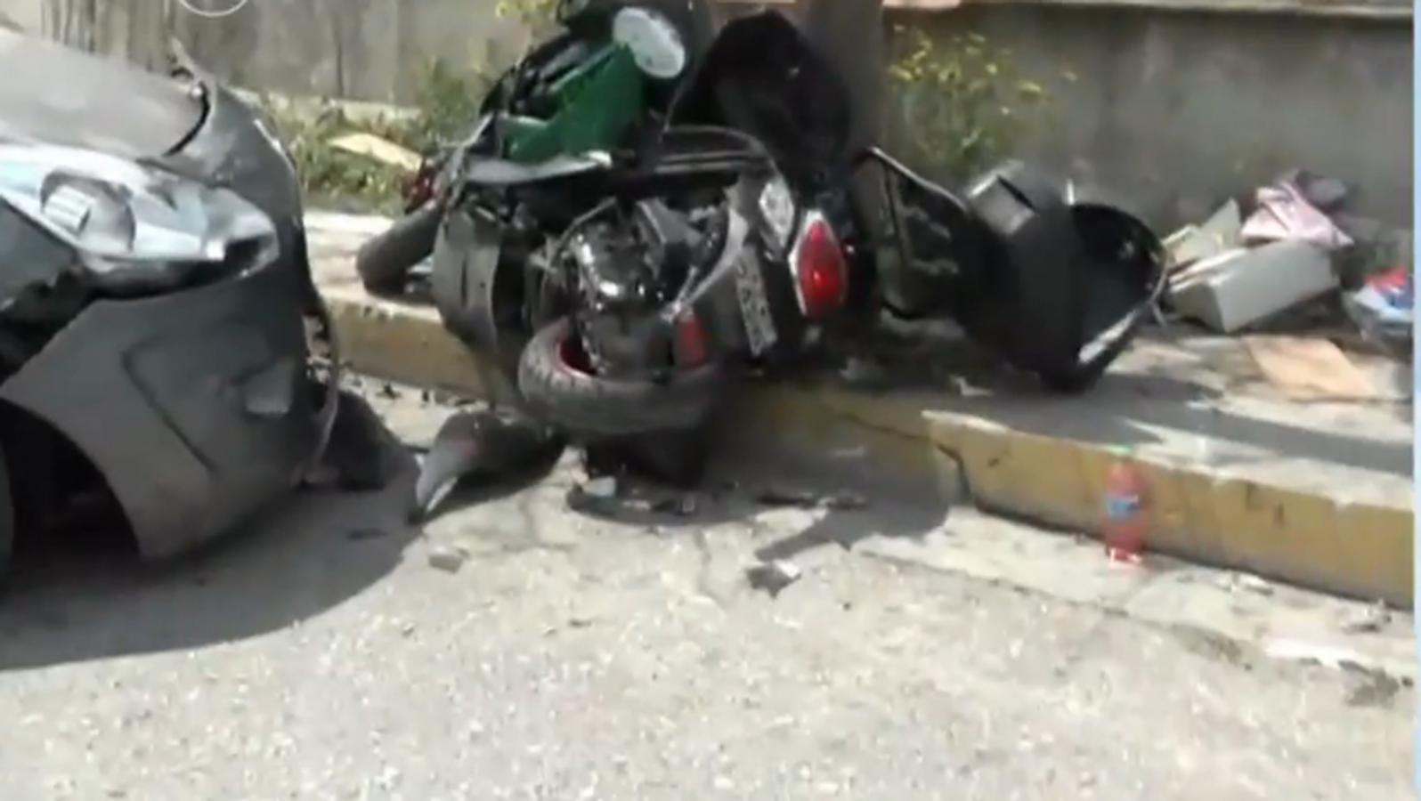 Πειραιάς: Ιερέας παρέσυρε 8 άτομα